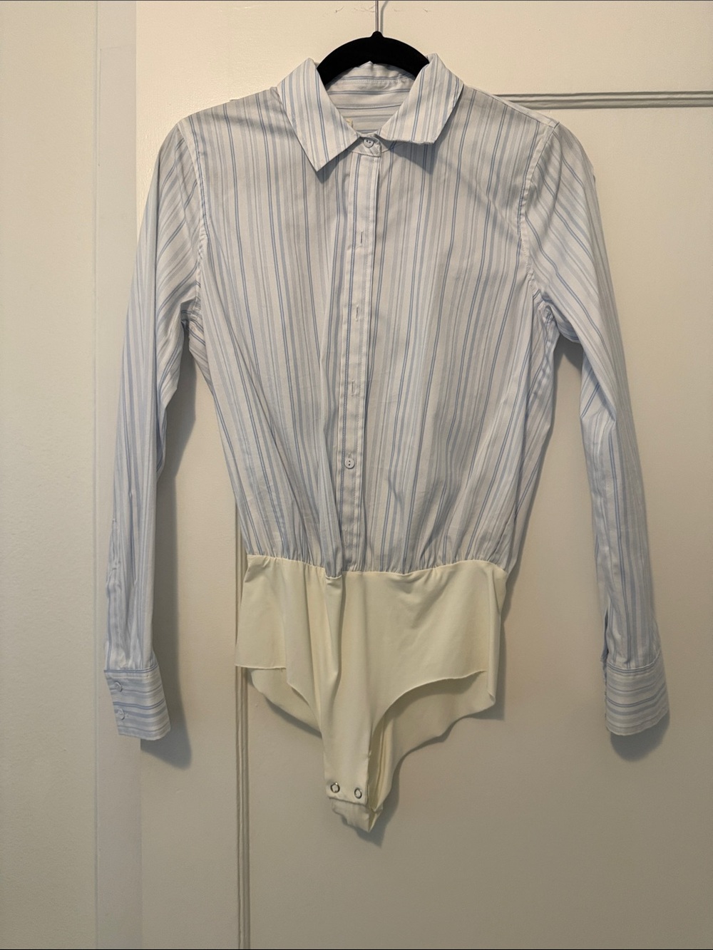 NWOT L'AGENCE “Blake” Light Blue Striped Button-Front Shirt with Cream Bodysuit
